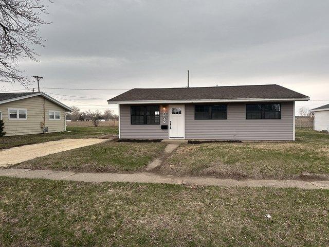 House for sale in Whiteside, Illinois