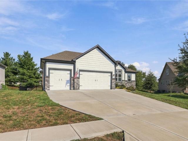 House for sale in Kearney, Missouri