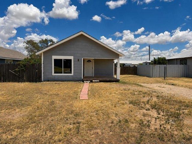 House for sale in Howard, Texas