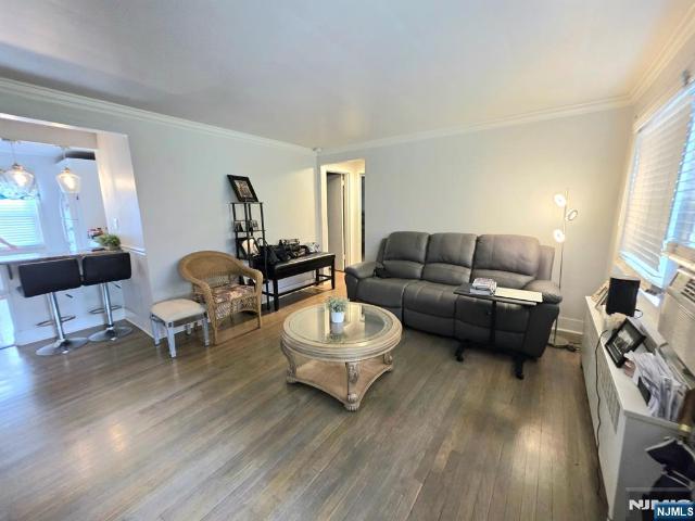 Condo for sale in Fort Lee, New Jersey