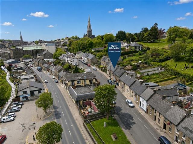 Property for sale in Loch Garman, North Tipperary