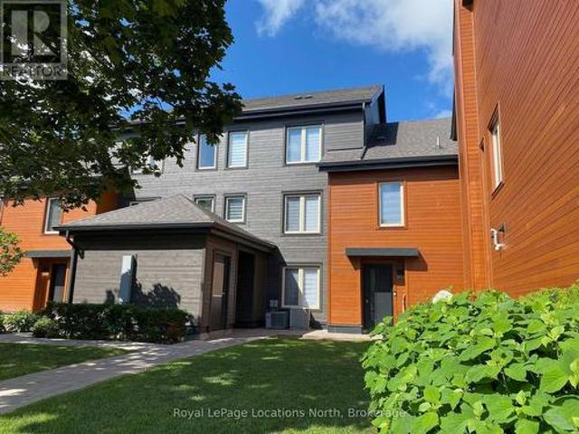 Townhouse for rent in Grey, Ontario