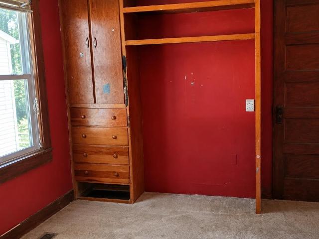 House for sale in Bloomfield, Indiana