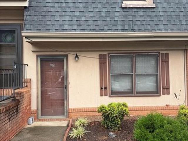 Townhouse for sale in Hickory, Catawba County