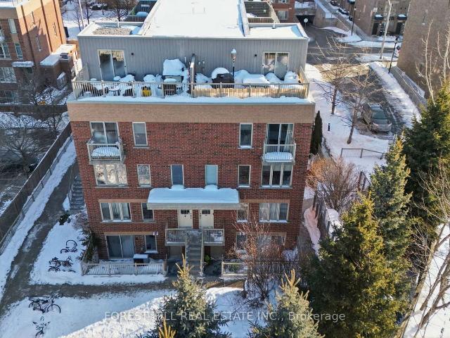 Condo for sale in Woburn, Ontario