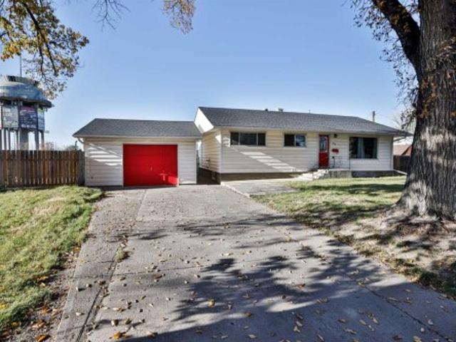 House for sale in Glendale, Lethbridge