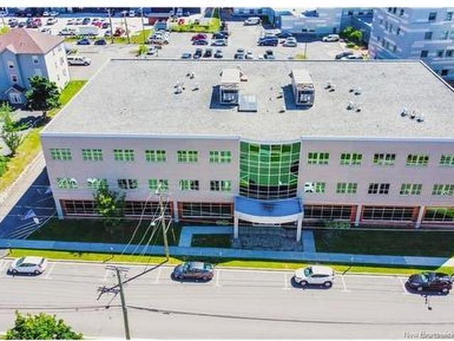 Commercial for rent in Westmorland, New Brunswick