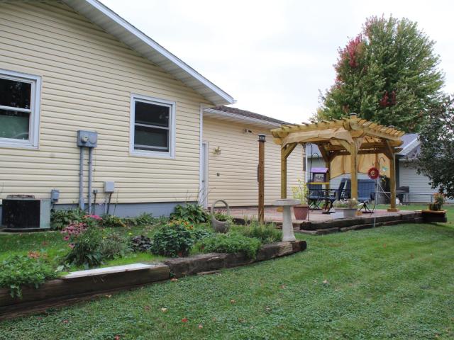 House for sale in Plainview, Wabasha County