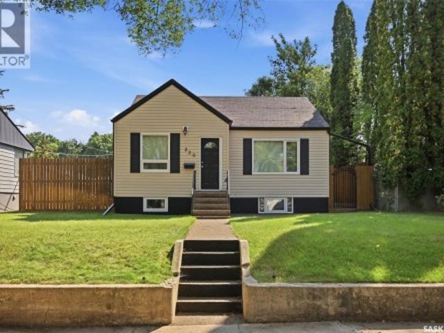 House for sale in Saskatoon, Saskatchewan