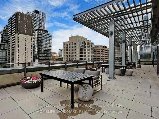 Condo for rent in Toronto Centre, Toronto
