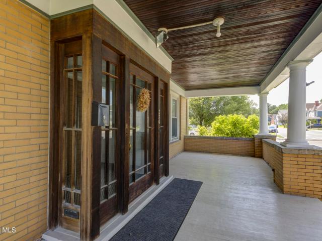 House for sale in Troy, New York