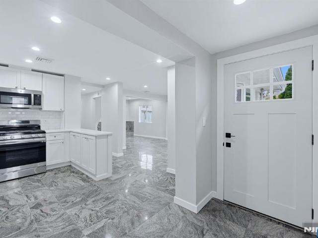 House for sale in Fairview, New Jersey