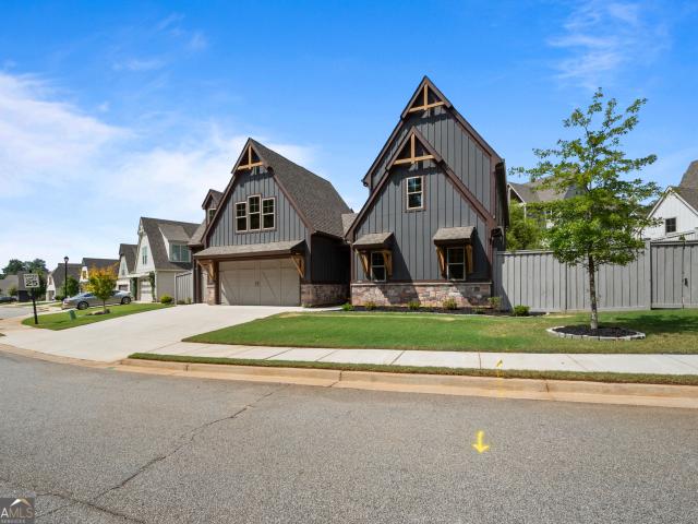 House for sale in Newnan, Georgia