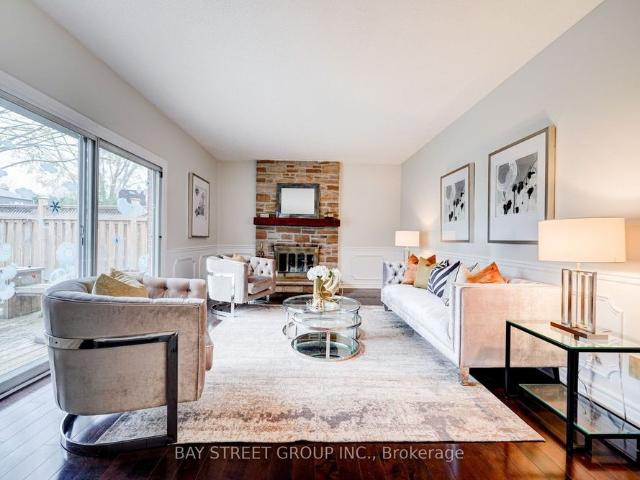 House for rent in Oakville, Golden Horseshoe