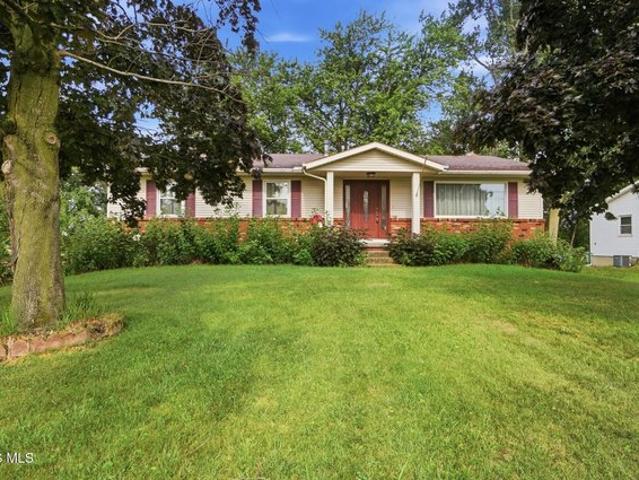 House for sale in Lyons, Ohio