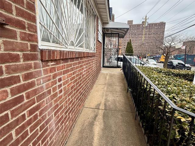 Property for rent in Queens, Arverne