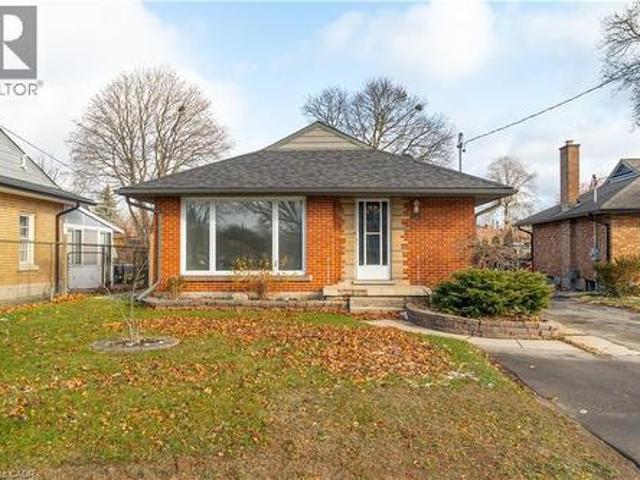 Property for sale in Kitchener, Ontario