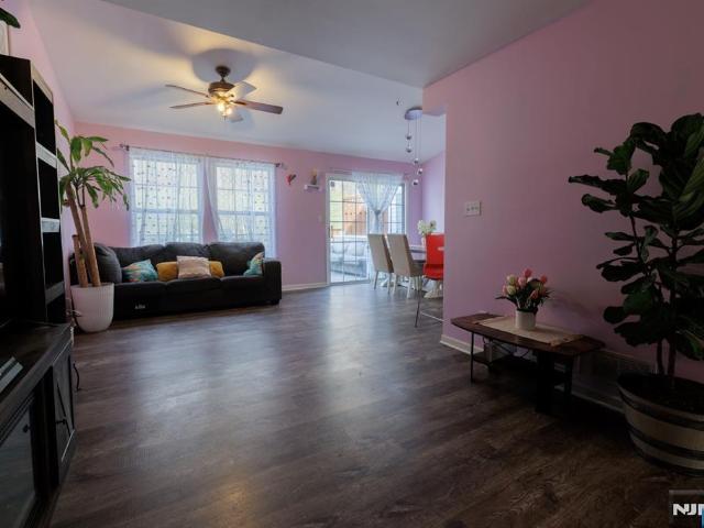 Townhouse for sale in Hackettstown, New Jersey