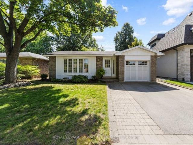 House for sale in Oakville, Golden Horseshoe