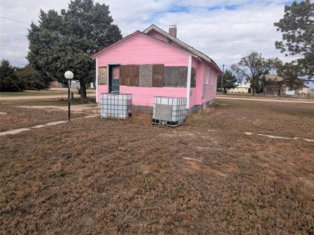 House for sale in Arriba, Colorado