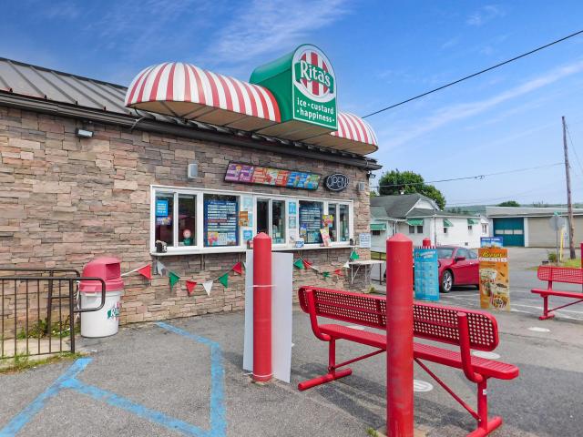 Commercial for sale in Barnesville, Pennsylvania