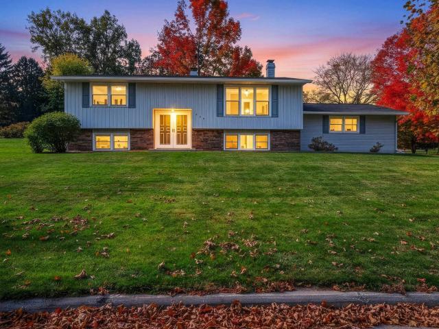 House for sale in Green Bay, Brown County