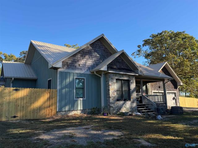 House for sale in Mentone, DeKalb County