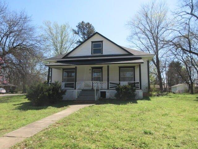 House for sale in Grove, Oklahoma