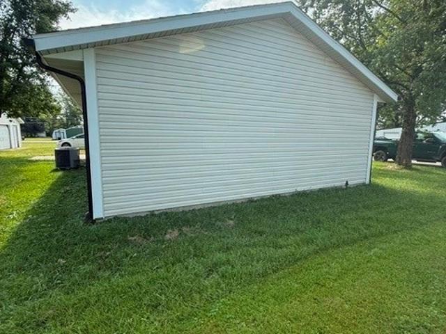 House for sale in Scottsburg, Indiana