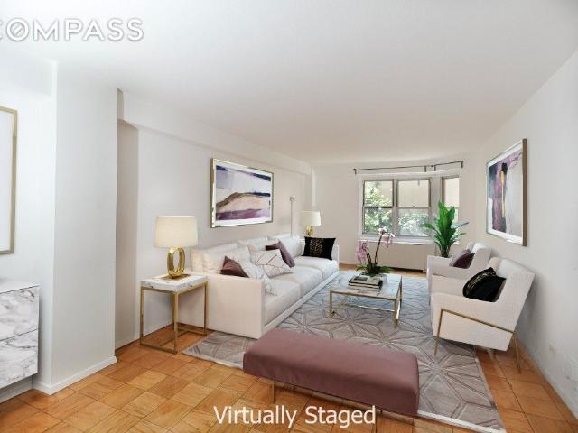 Condo for sale in Arverne, New York