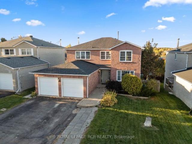 House for sale in Orangeville, Central Ontario