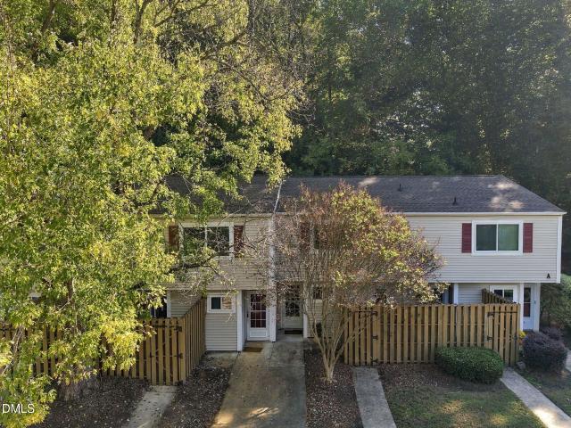 Condo for sale in Village Green Condominiums, Chapel Hill