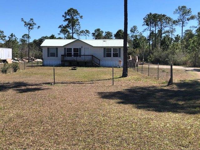 House for sale in Carrabelle, Florida
