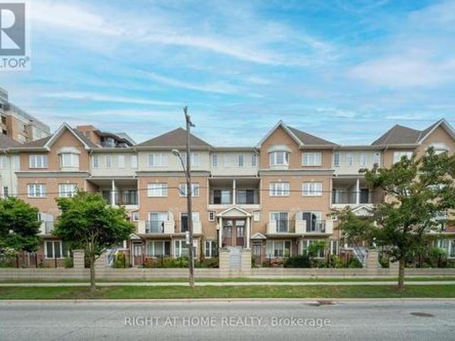 Townhouse for sale in Woburn, Ontario