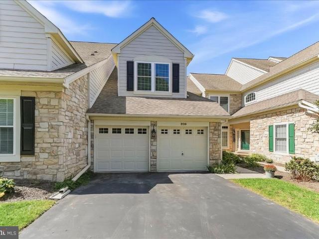 Townhouse for sale in Chester, Pennsylvania