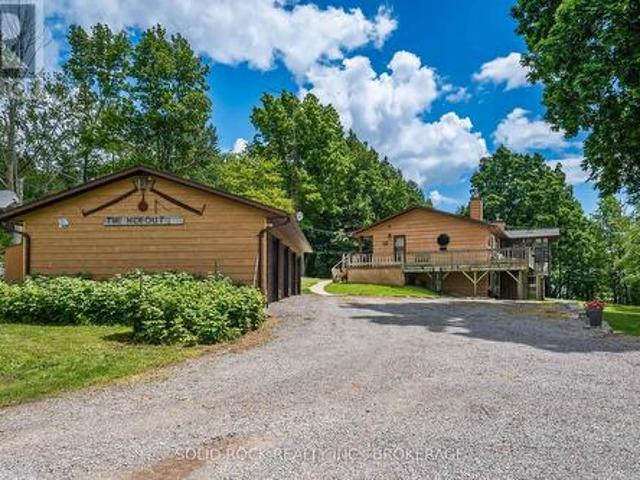 House for sale in Frontenac Islands, Ontario