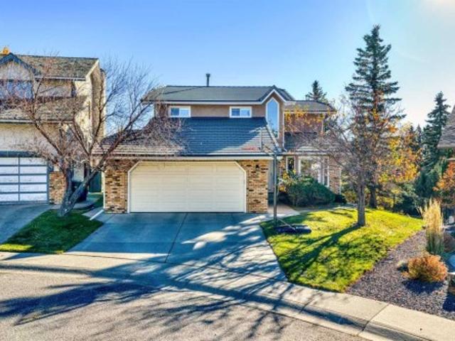 House for sale in Hawkwood, Calgary