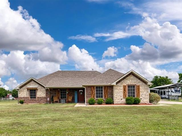 House for sale in Fannin, Texas