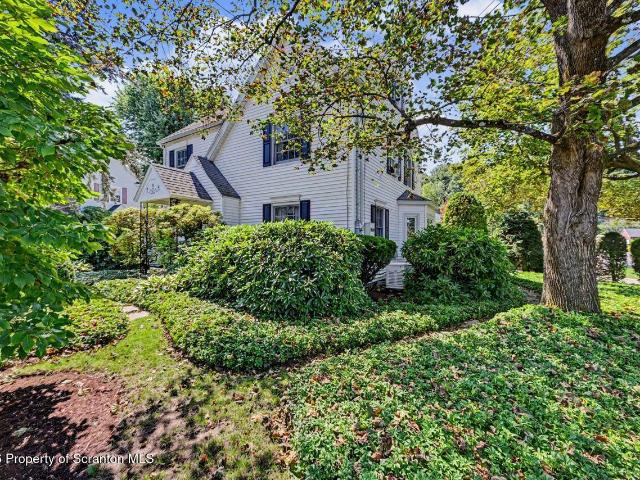 House for sale in Clarks Summit, Lackawanna County