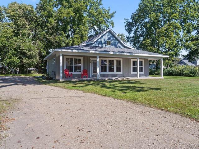 House for sale in Allegan, Allegan County