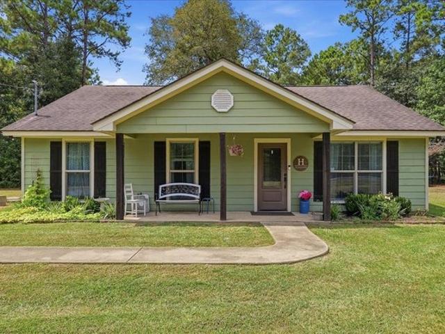 House for sale in Vidor, Texas