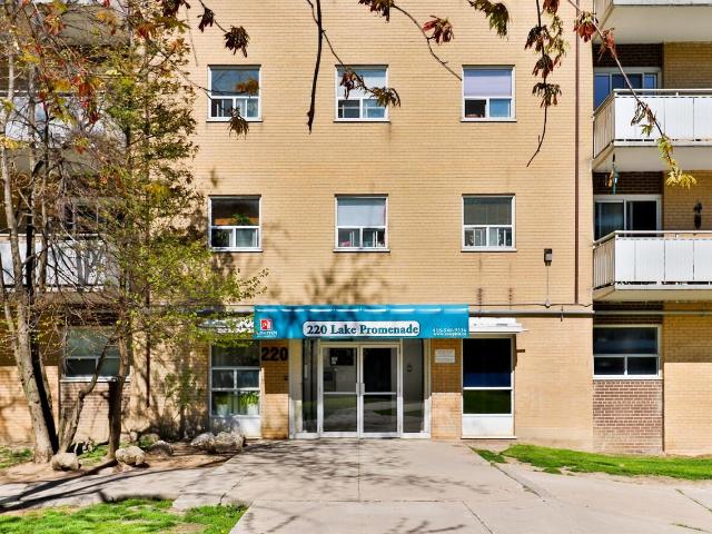 Apartment for rent in Etobicoke—Lakeshore, Toronto