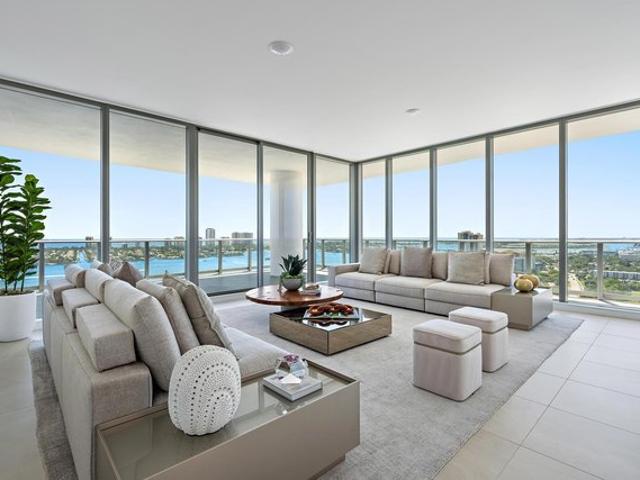 Condo for sale in Lake Park, Florida