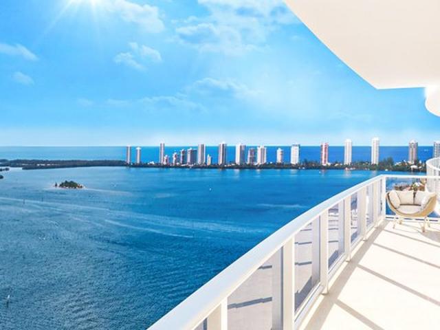 Condo for sale in Lake Park, Florida