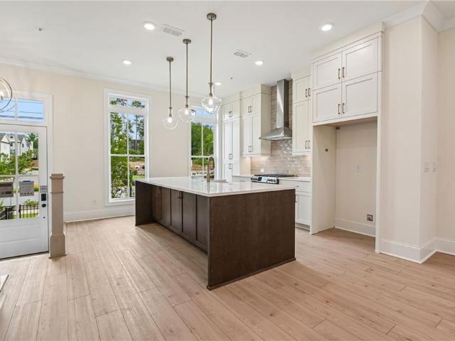 Townhouse for sale in Alpharetta, Georgia