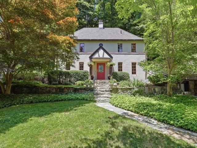 House for sale in Chappaqua, New York