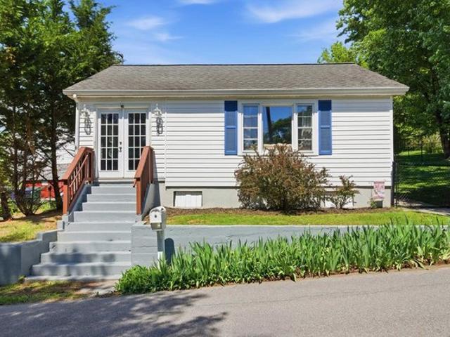 House for sale in Virginia