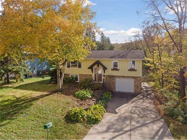House for sale in Hennepin, Minnesota