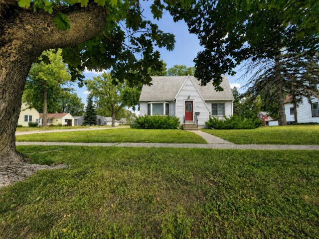 House for sale in Emmet, Iowa