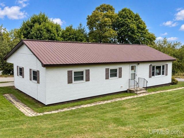 House for sale in Crystal Falls, Iron County